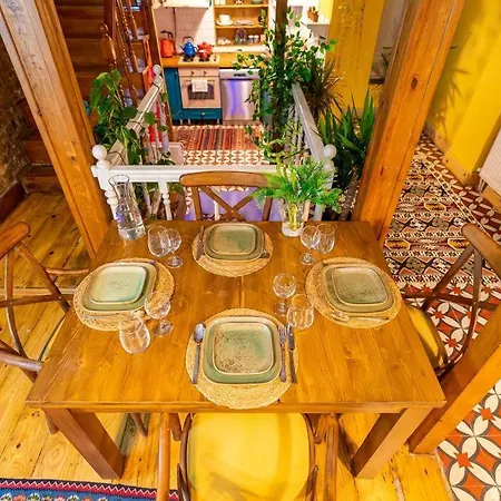 فيلة Botanical House In Town Square *