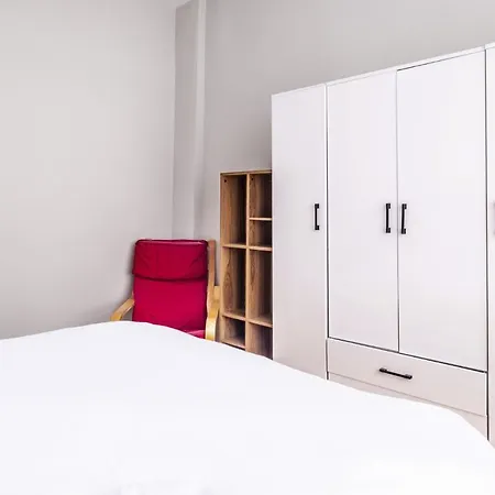 Apartment Sleek Flat With Excellent View In Cihangir *