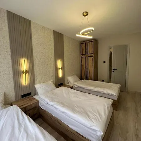 Center Apartment, Sisli, Near Metro Apartment *