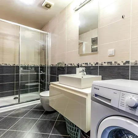 Chic Flat With Location In Sisli Apartment *