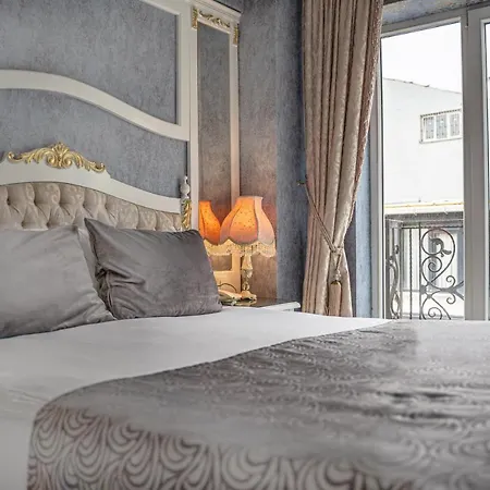 Leyenda Hotel 3*
