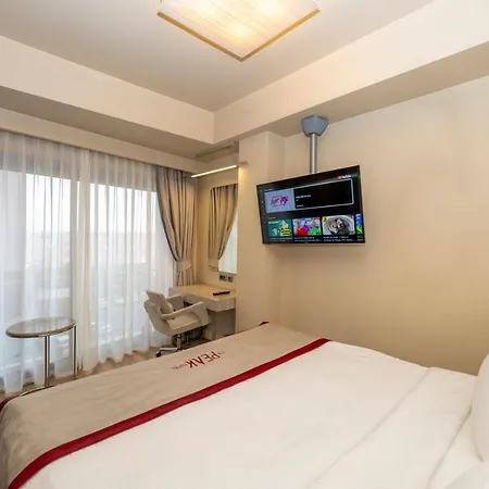 מלון Ramada By Wyndham Pera Taksim