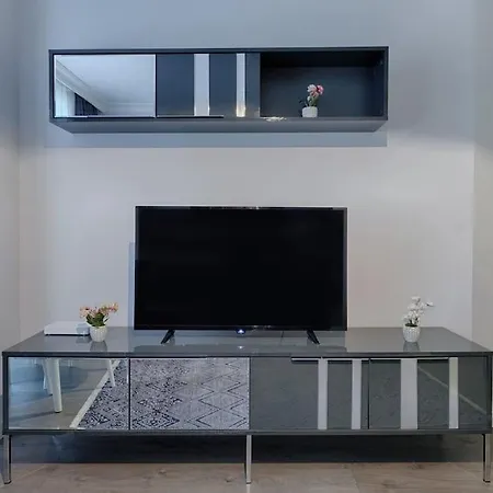 Azad Homes Bomonti
