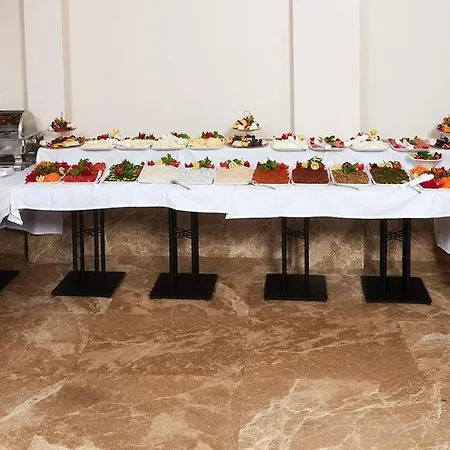 Almadina Hotel