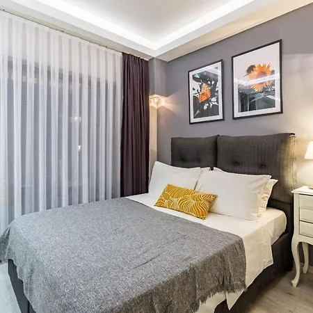 Apartment Excellent Flat With A Lovely Backyard In Nisantasi Istanbul