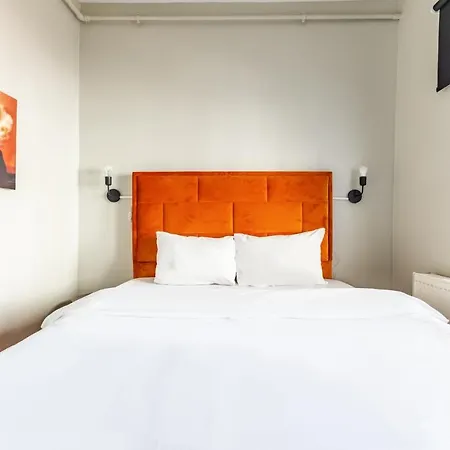 Central Flat With A Shared Terrace In Beyoglu Daire *
