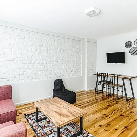 Апартаменты Flat With Balcony And Shared Terrace In Beyoglu *