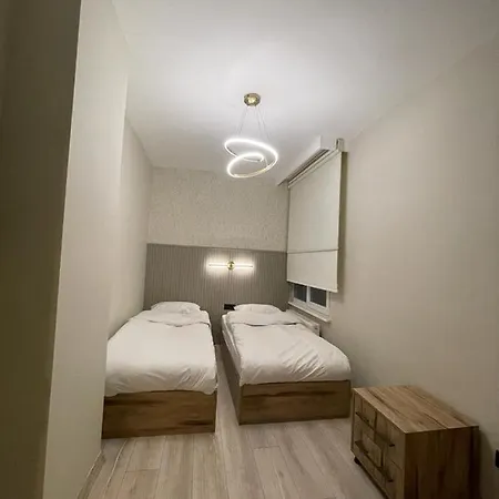 Center Apartment, Sisli, Near Metro Apartment Istanbul