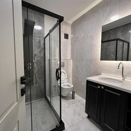 Apartment Center Apartment, Sisli, Near Metro Istanbul