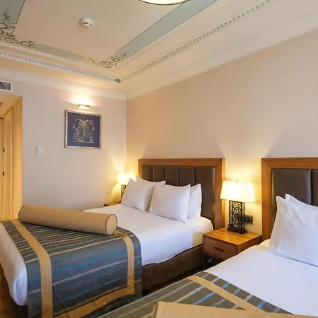Hotel Golden Age Taksim 4*