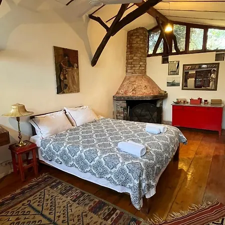 Tuzla Yacht Club Homestay *