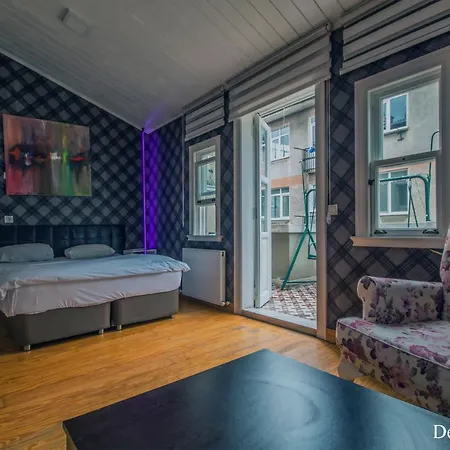 Puhu Istanbul