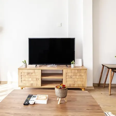 Lovely Flat Near Shore And Trendy Spots In Kadikoy