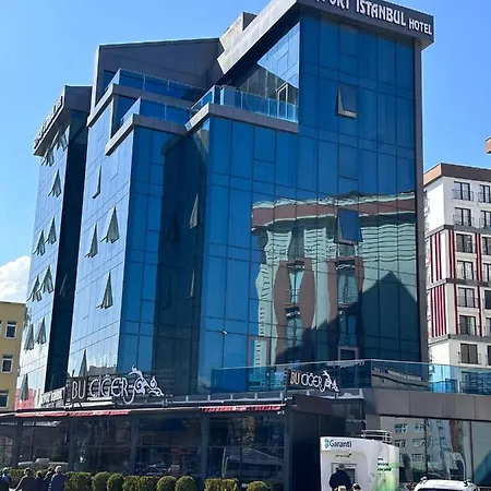 Skyport Aparthotel 3*