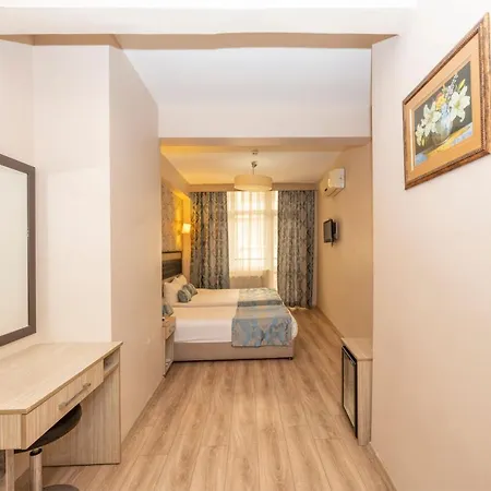 Hotel Tugra Istanbul