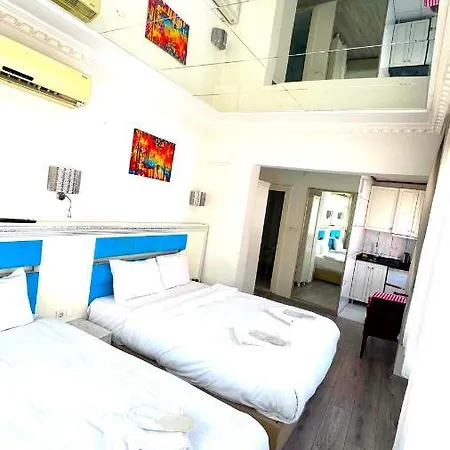 Malabadi Deluxe Suites &