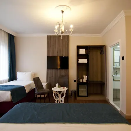 Genius Hotel 2*