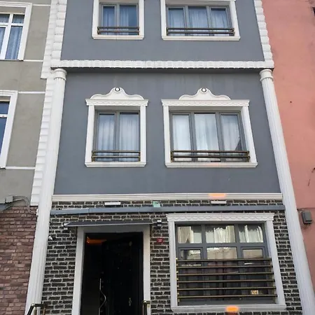 Enes & Suites