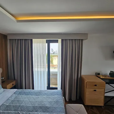Hotel Anthemis