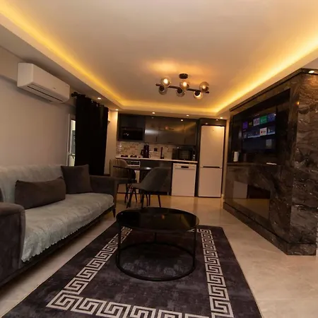 Secret Apart Apartment *