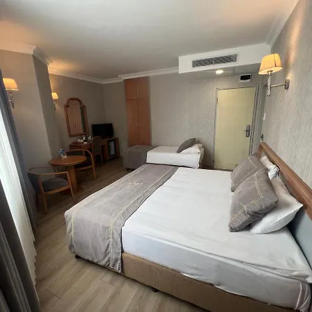 Fuar Hotel 3*