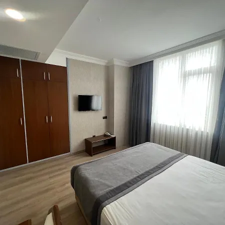 Hotel Fuar 3*