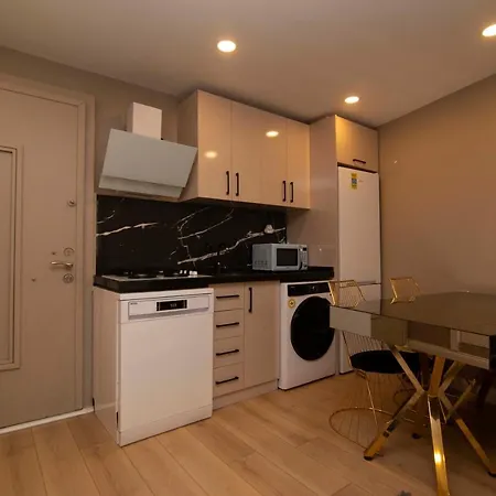 Secret Apart Apartment *