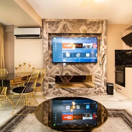 Secret Apart Apartment *