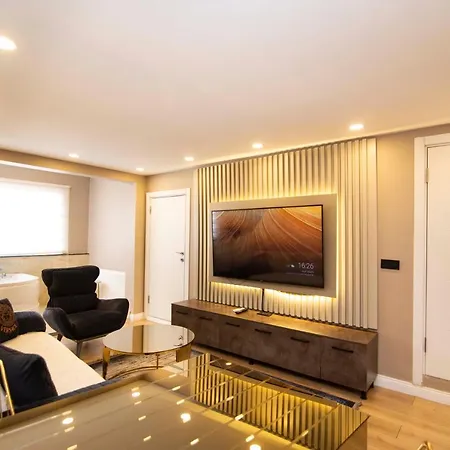 Secret Apart Apartment