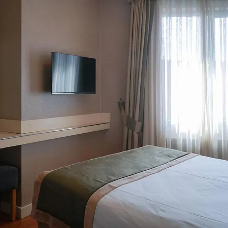 Troya Hotel 3*