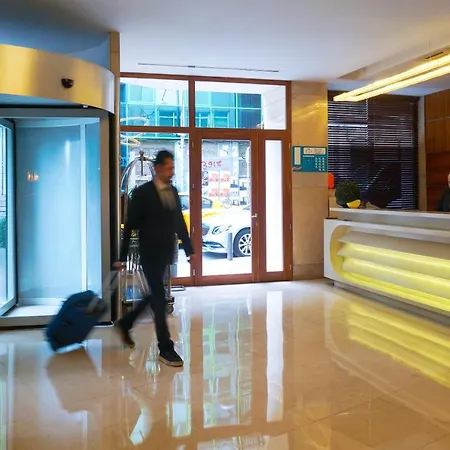 Hotel Troya