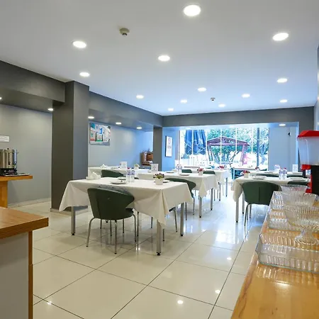 Turkuaz Otel 3*