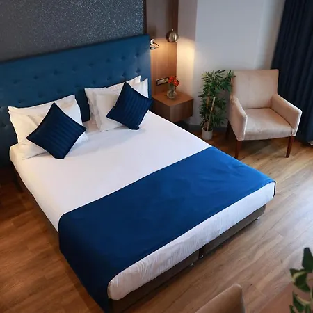 Hotel Nova Plaza Crystal & Spa 4*