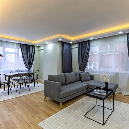 Daire Modern And Well Designed Near Public Transportation In Maltepe İstanbul