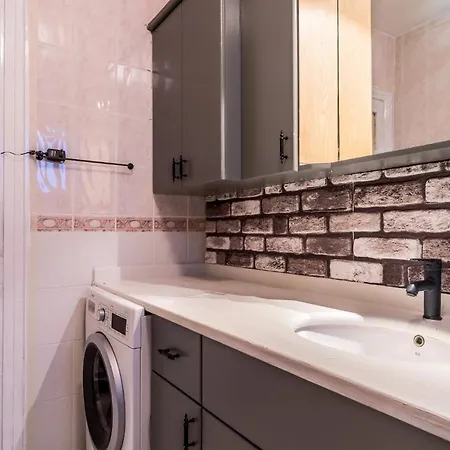 アパート Centrally Located Flat In Besiktas イスタンブール