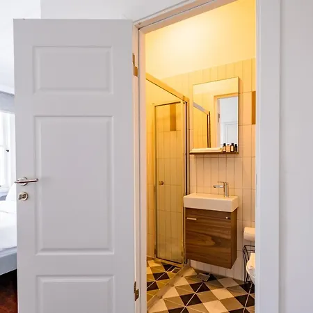 Homie - Quadruplex Townhouse In Historical Peninsula Istanbul