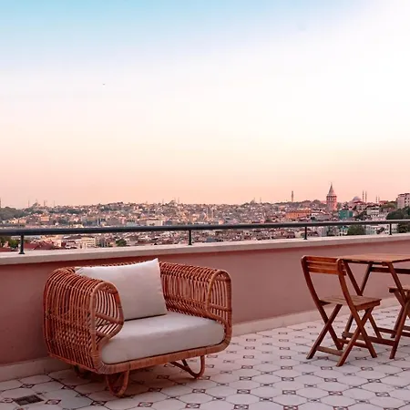 Homie - Turna Residences In Cihangir Daire *