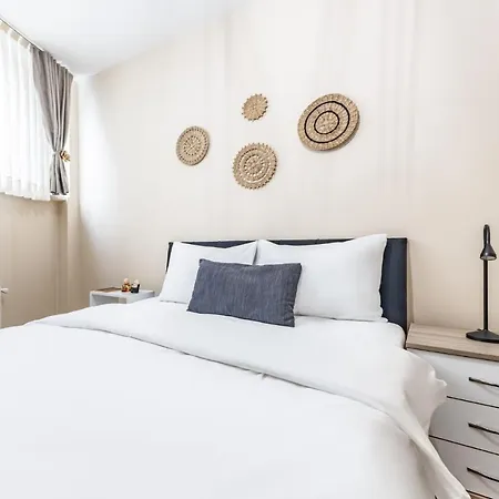Apartment Spacious And Stylish Flat Near Taksim In Sisli