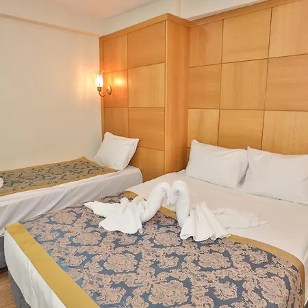 Cumbali Plaza 3* Estambul
