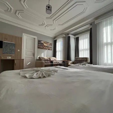 Jasmine & Boutique Aparthotel 2*