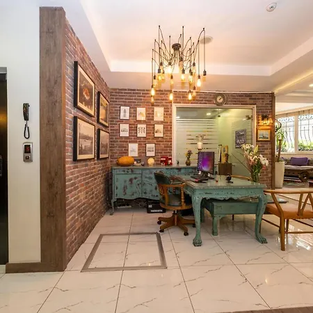 The Marions Special Category Hotel 3*
