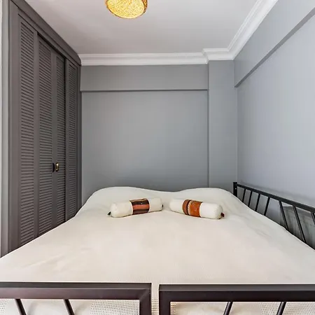 Stylish In Moda Near Popular Attractions With Balcony アパート