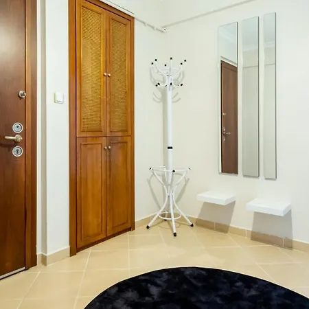 Comfy Flat Near Popular Attractions In Sisli