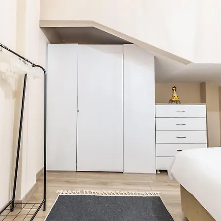 Spacious And Stylish Flat Near Taksim In Sisli Istanbul
