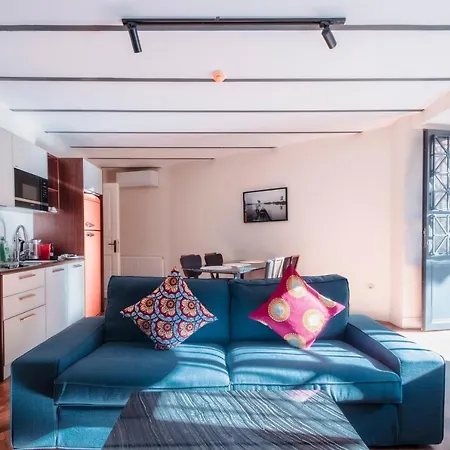 Homie - Turna Residences In Cihangir *