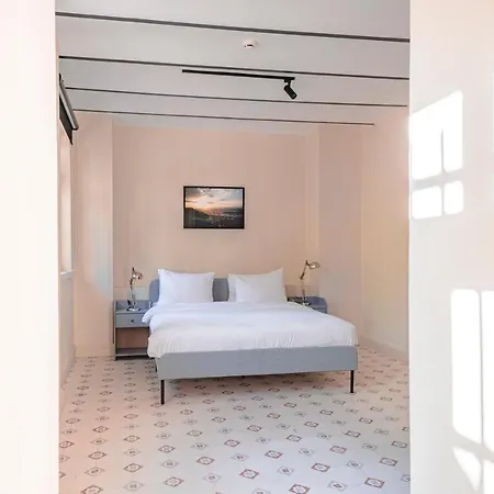 Homie - Turna Residences In Cihangir *