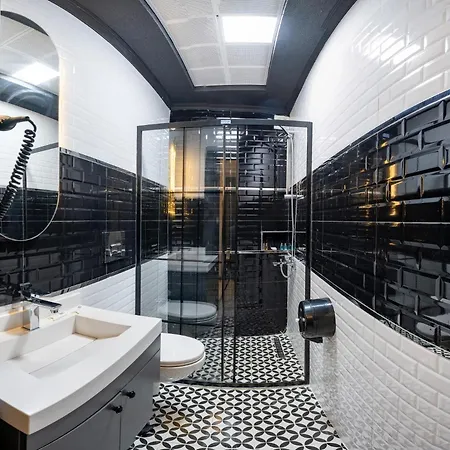 Istanbul Paradise Hotel 3*
