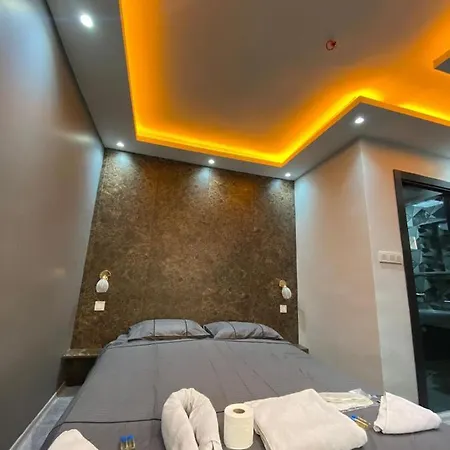 Hotel Taksim La Perla