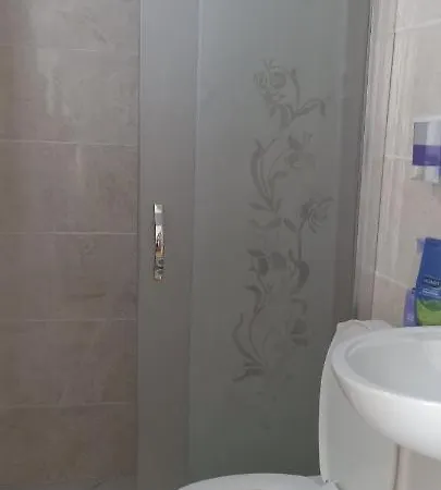 Bereket Traveler Hotel