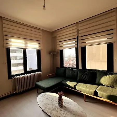 Wonder Homes 5- Ultra Luxury, 4br, 2ba, Ac, Sea View Karakoey Apartment *